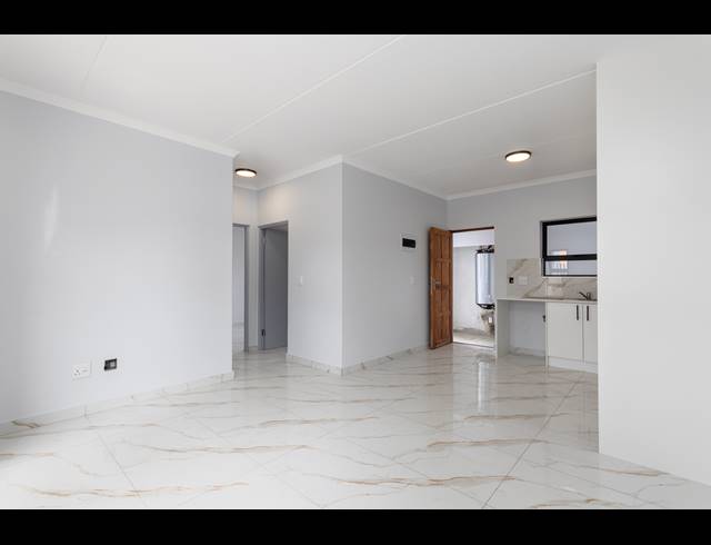 2 BEDROOM APARTMENT FOR SALE IN RUYTERWACHT